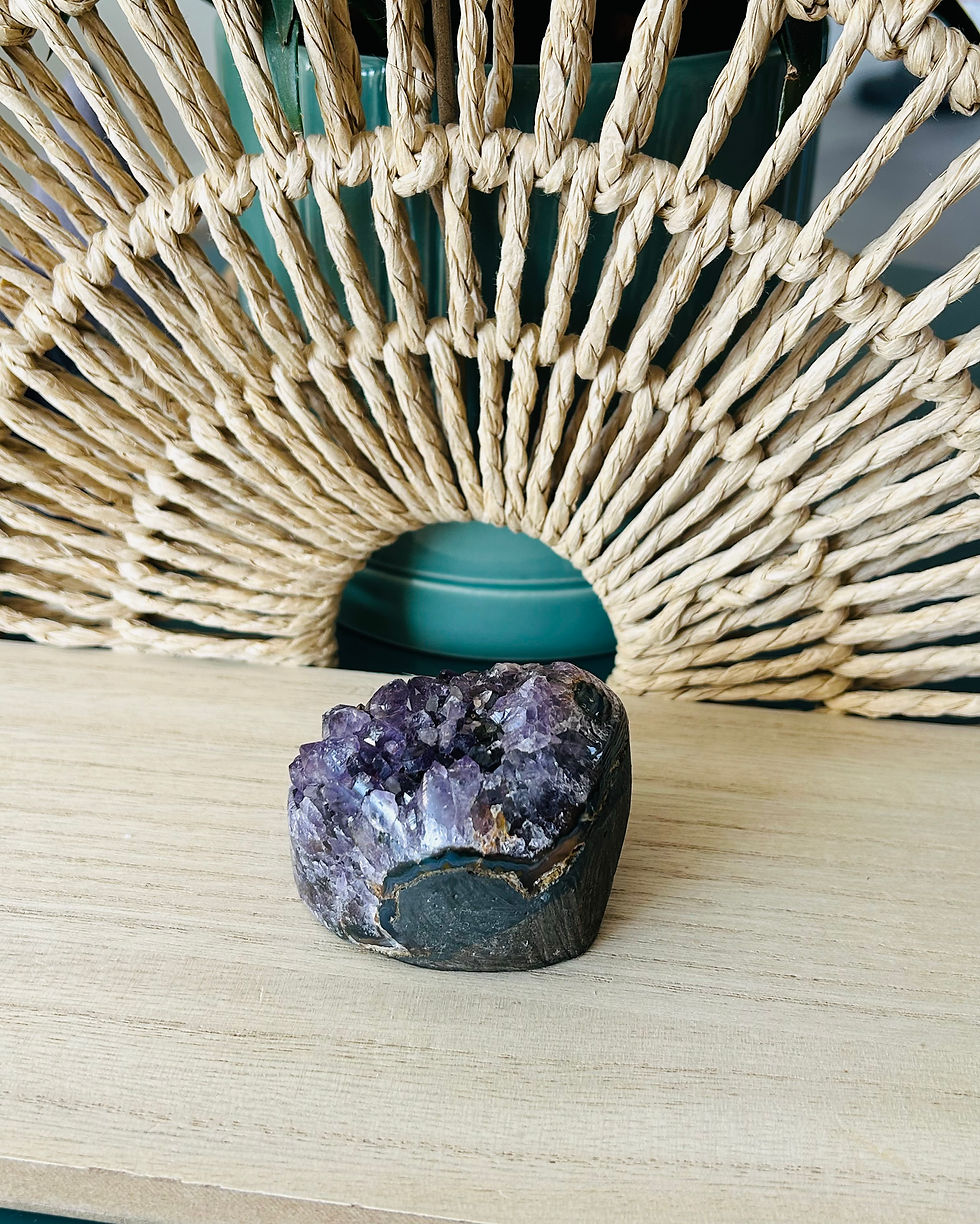 Miniature : Géode d’Améthyste – Apaisement et Équilibre Intérieur