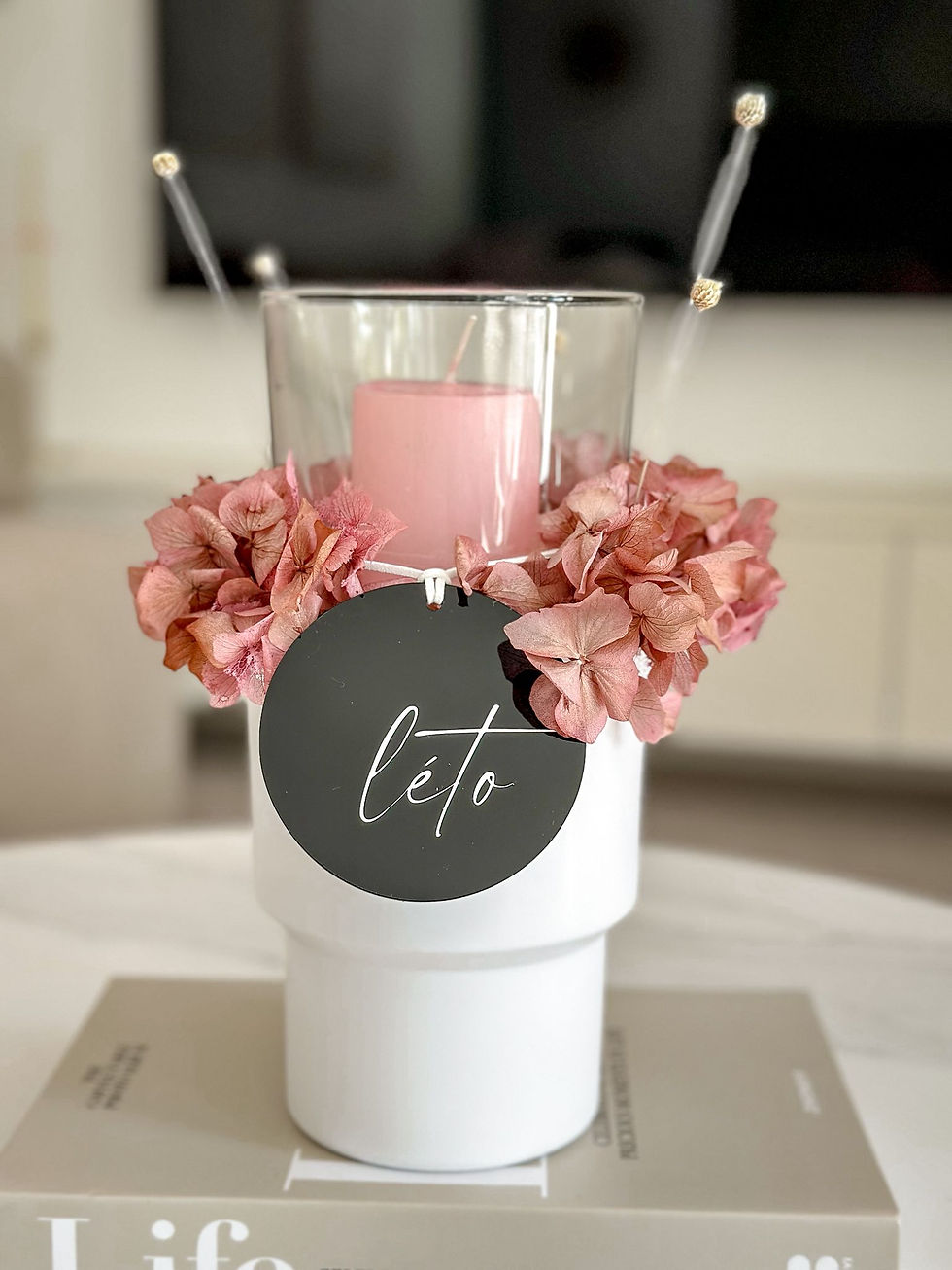 Miniatura: Svícen s hortenzií - bílý