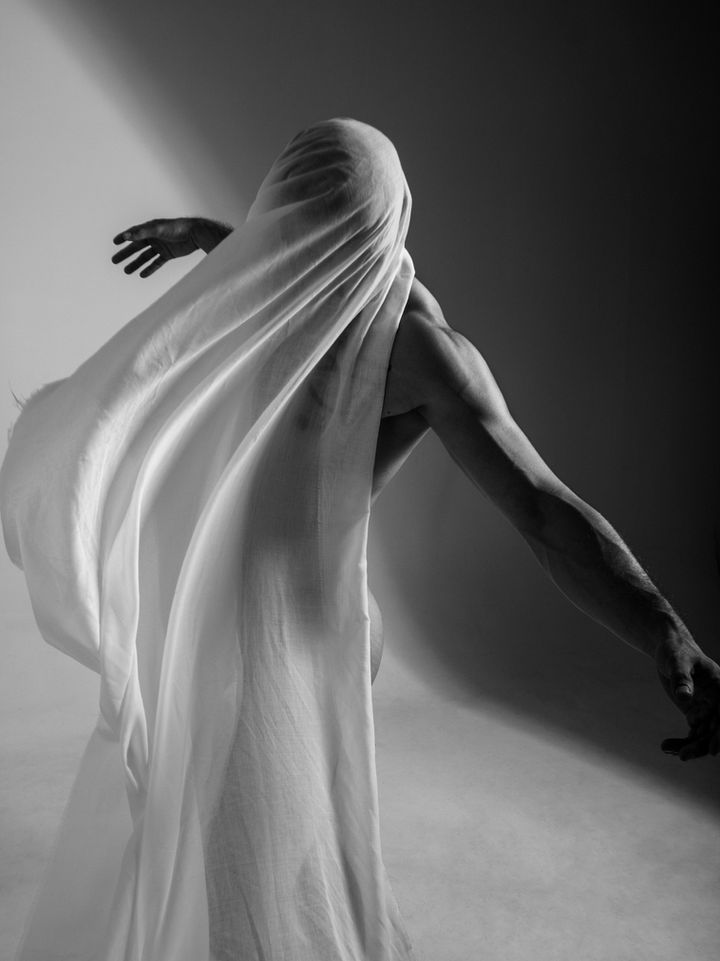 NO IDENTITY 2021_1.jpg