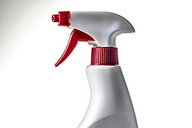 vecteezy_cleaning-spray-bottle-isolated-on-white-background_50631766.