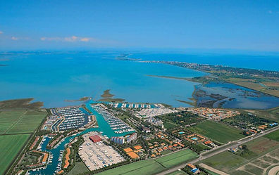 45°41'46.1"N 13°04'18.3"E