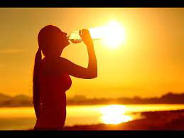 Floridians struggle to keep cool during record-breaking heatwave.