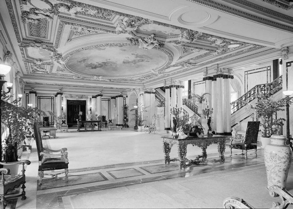 Flager's Whitehall, the interior