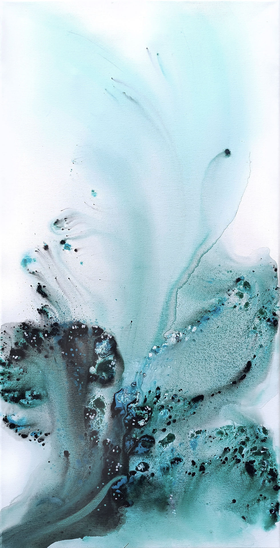 Full view of Nature 563 painting by Muriel Napoli, 100x50 cm, organic teal pigments.