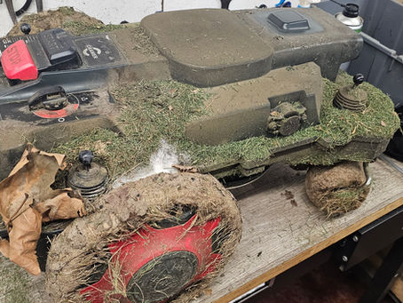 Waarom is een onderhoud van de robotmaaier noodzakelijk