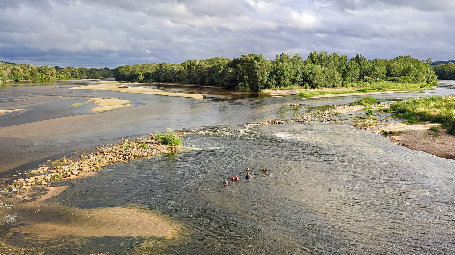 Canoë sur la Loire sauvage, bivouac, activité nature Sancerre