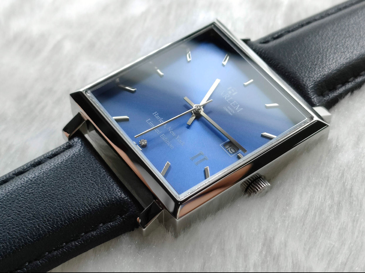 Women's Traveller Timepiece