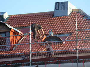 ​Picking the Right Roofing Contractor for Your Project