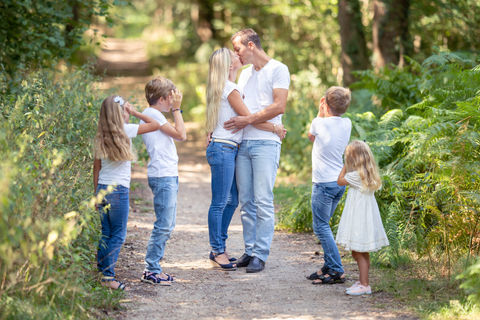 photo famille foret ile de re photographe famille nature