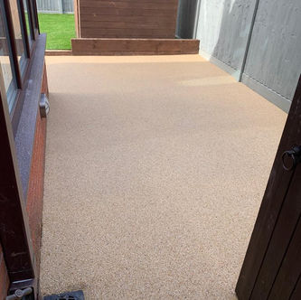 Resin-bound pathway alongside residential property
