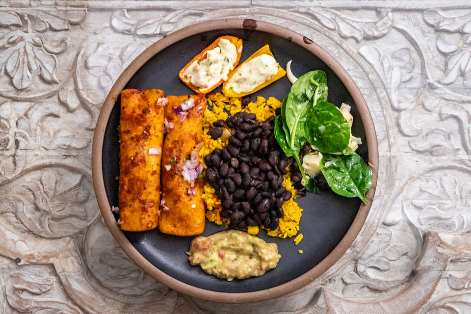 Spiritual retreat Casa Om on the Potomac