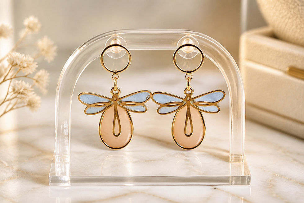 Les couleurs qui donnent bonne mine : les tendances bijoux de l'été 2026