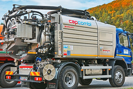 Samochód do czyszczenia kanalizacji (WUK