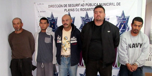 DETIENEN CÉLULA CON ARMAS DE ALTO CALIBRE