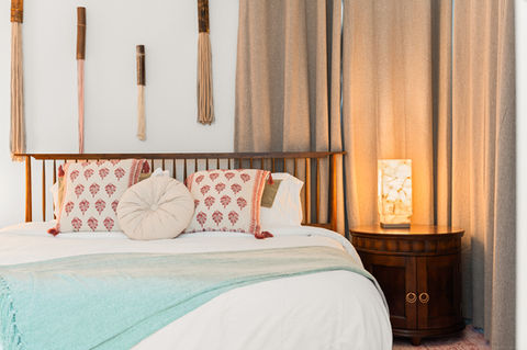 Villa Colorosa - Best Vacation Homes in Arvada Colorado - Majestic Stays