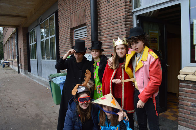Heropening Toneelzolder