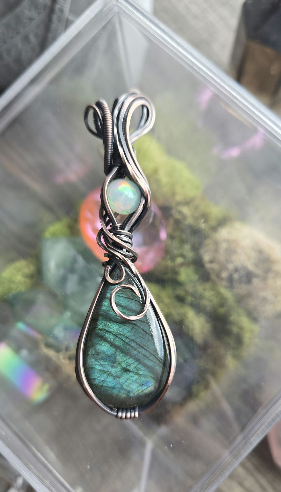 Thumbnail: Verdigris Labradorite Pendant 
