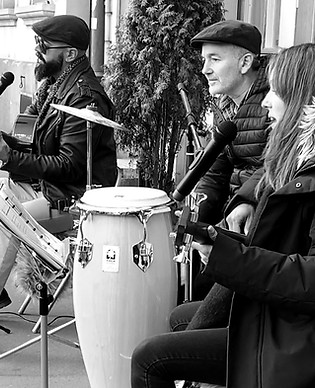 Captura de pantalla 2021-10-24 a las 16.45_edited.jpg