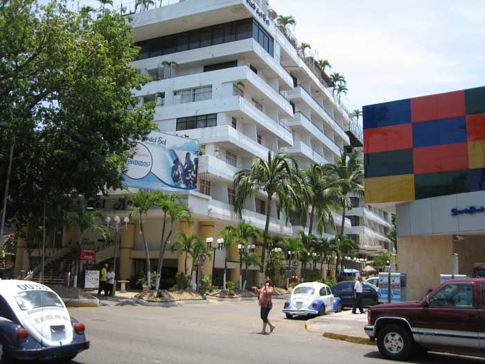 2.4 Fachada.jpg