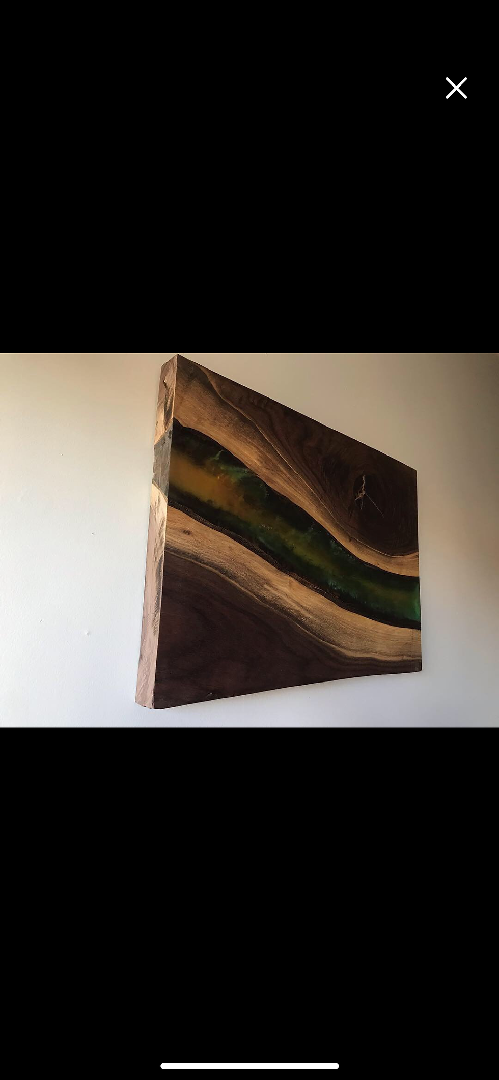 Thumbnail: Hanging Resin Wall Art