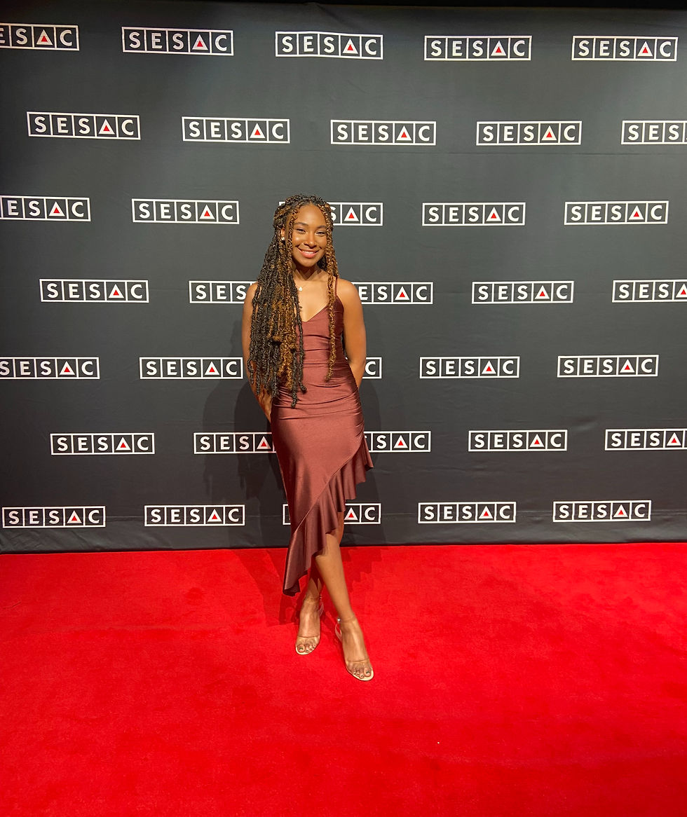 Anay Richardson stuns on Red carpet.