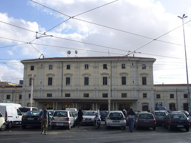 Aggressione a stazione Trastevere, accoltellato un 16enne. Operato d'urgenza alla milza