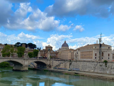 Meteo Roma, lieve aumento delle temperature ma cieli coperti