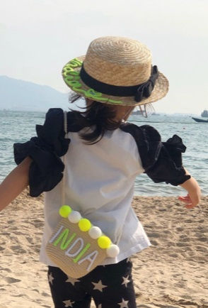 Thumbnail: 👧🏻{kids} Personalised straw purse  