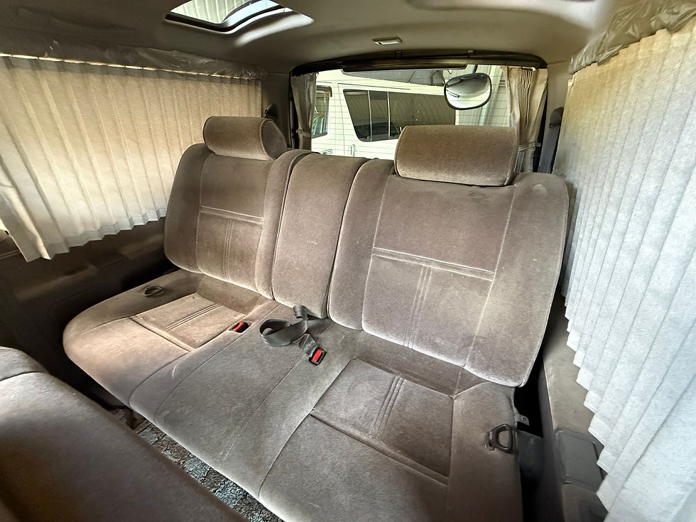 Thumbnail: 1997 Toyota Hiace Super Custom Limited – 4WD – 3.0DT – Auto – 251,863 km