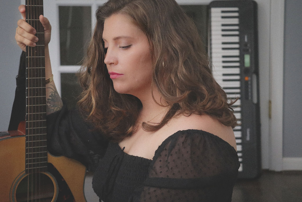 Dani Promo -3_edited.jpg