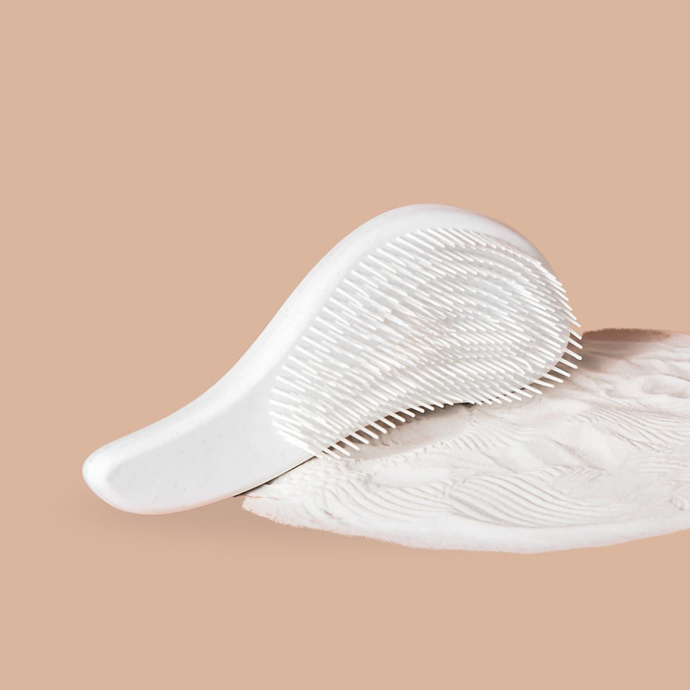 Hair Brush von Waio Lani