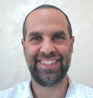 Shacharheadshot.jpeg