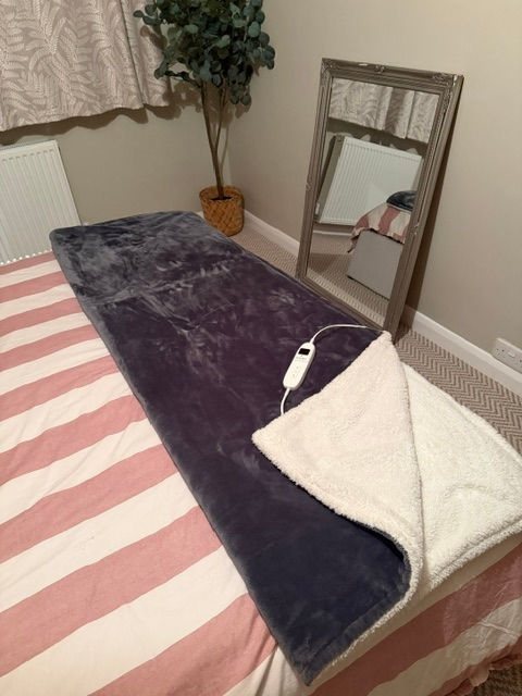 Thumbnail: VELORA Premium Large Ultra Soft Heated Throw 180x130cm
