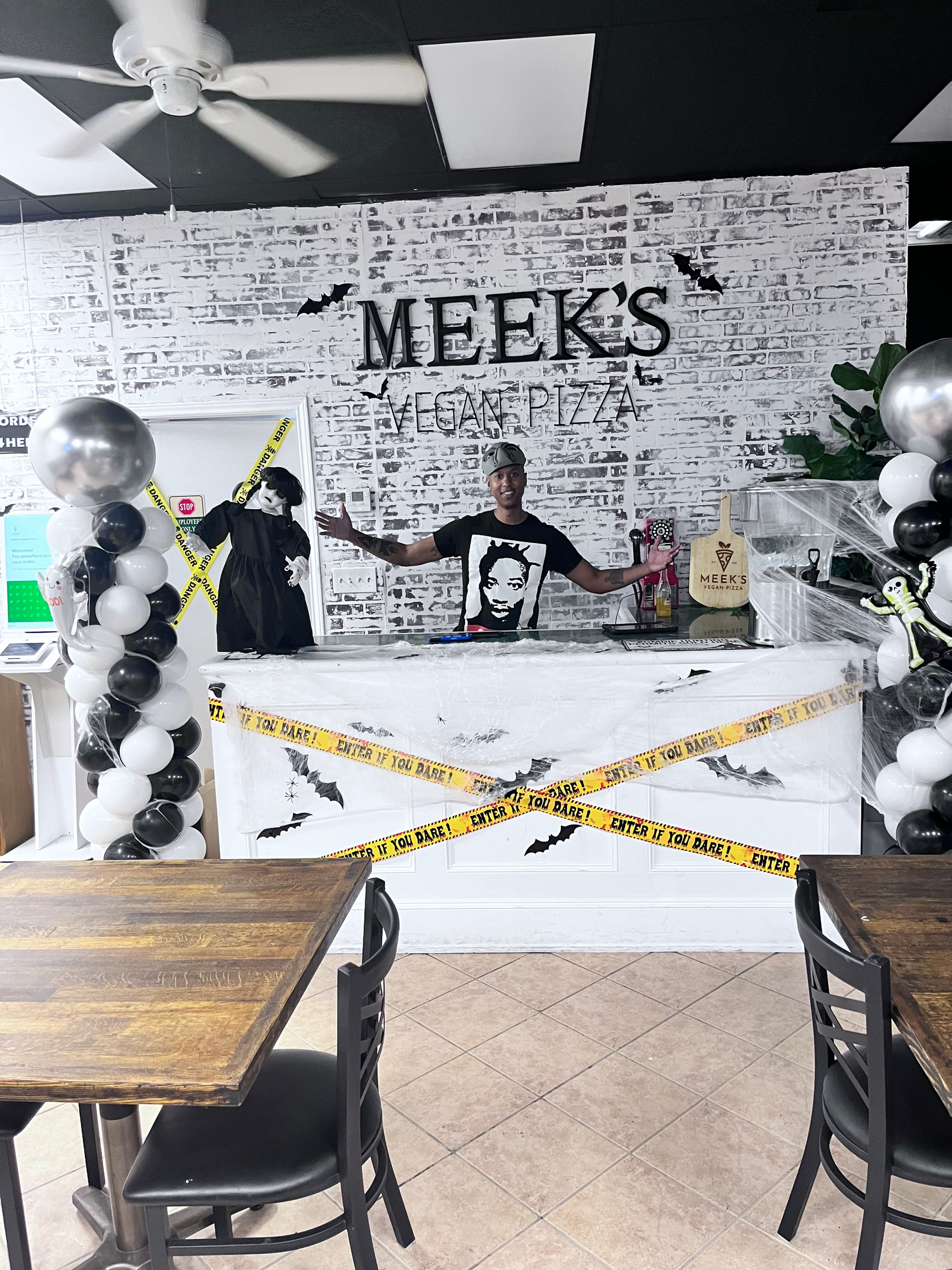 Custom celebration column