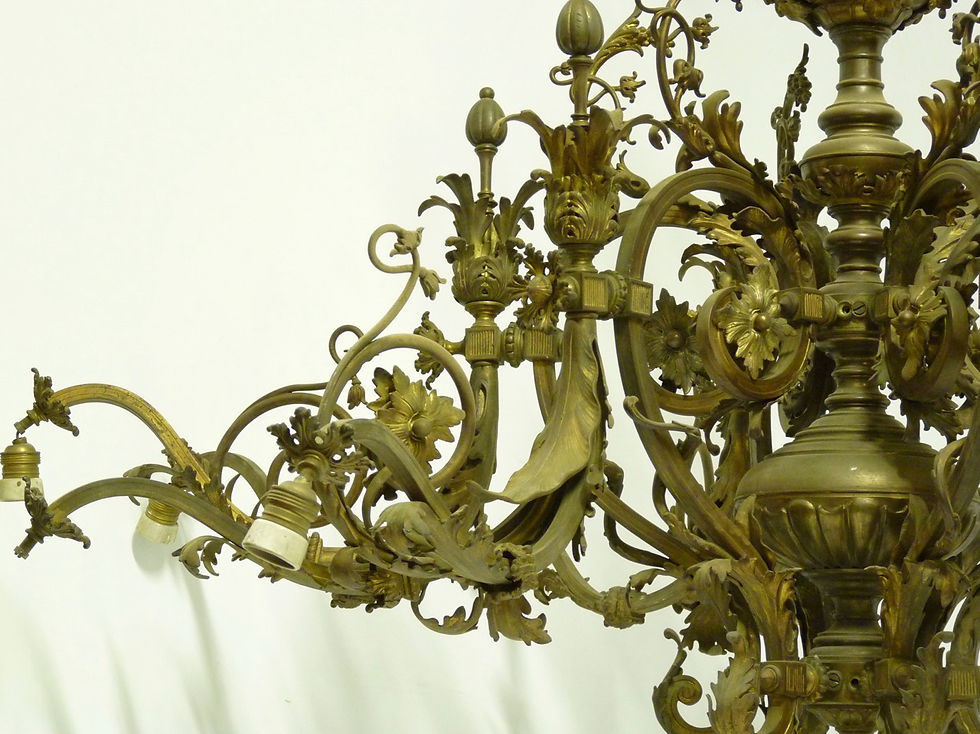 Miniatura: Lampadario in bronzo dorato