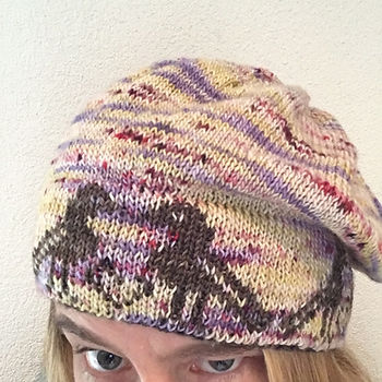 Hat with double face border
