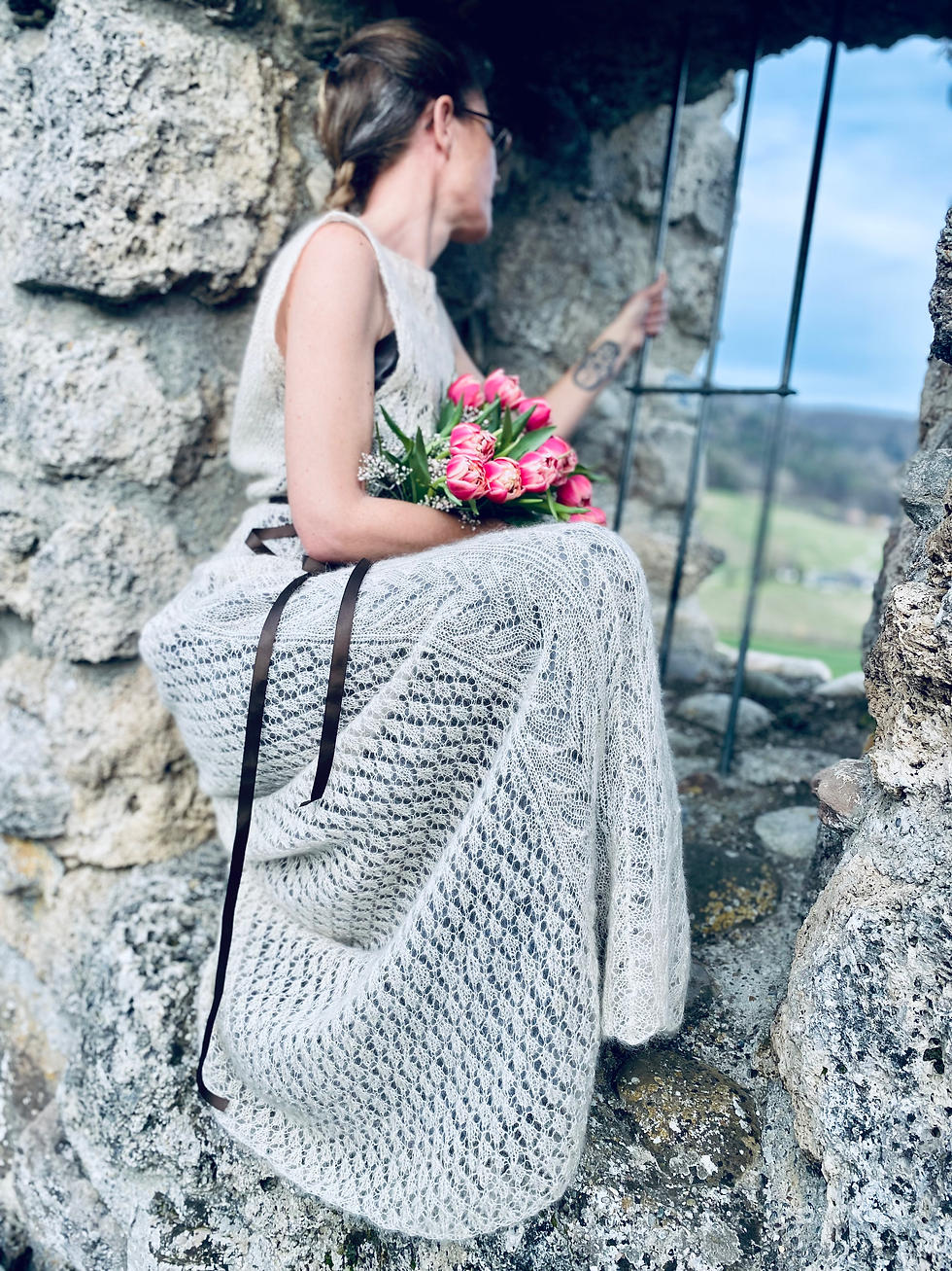 Wedding Dress without a Name