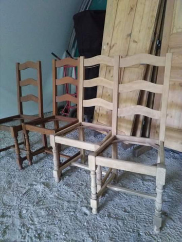 Aérogommage de chaises en bois : avant / après