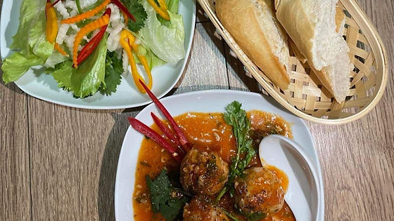19. Banh Mi Xiu Mai (Pork Balls)