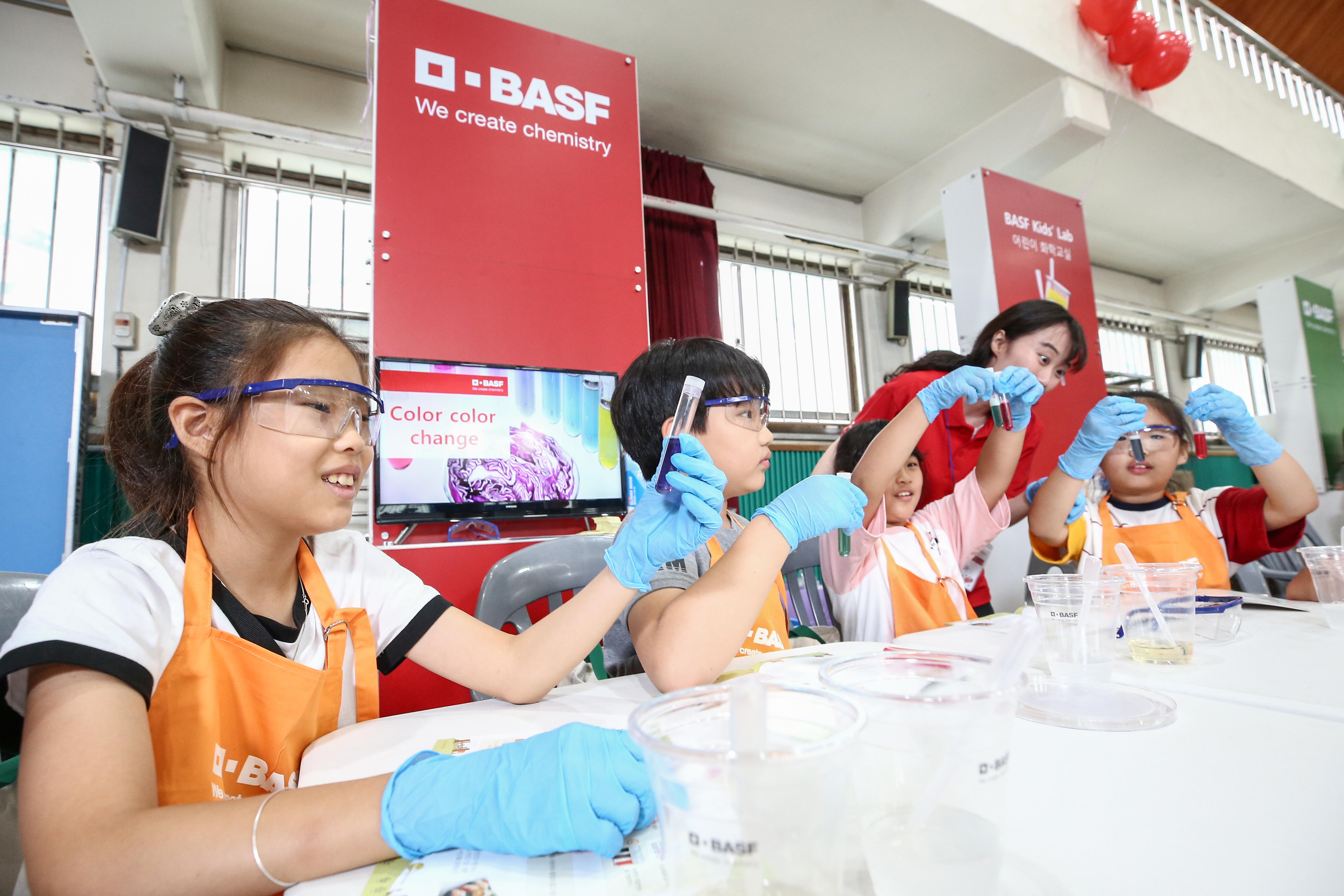 BASF Kids Lab