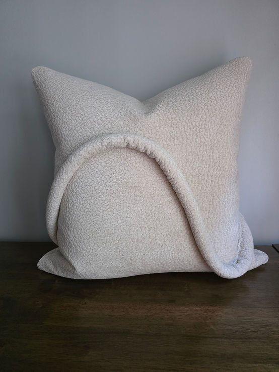 The Drift pillow thick piping.jpg