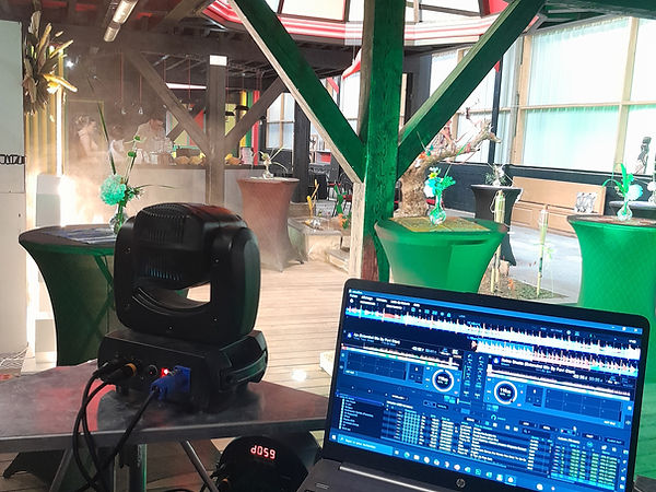 Soirée d'anniversaire dans un lieu atypique à Valenciennes. Cette soirée d'anniversaire était sur le thème Afro, avec une playlist adaptée.