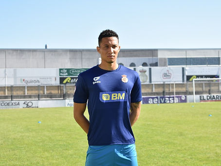Patrick Sequeira renueva con el Real Unión