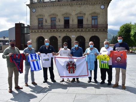 Presentación de la pirámide del fútbol irundarra