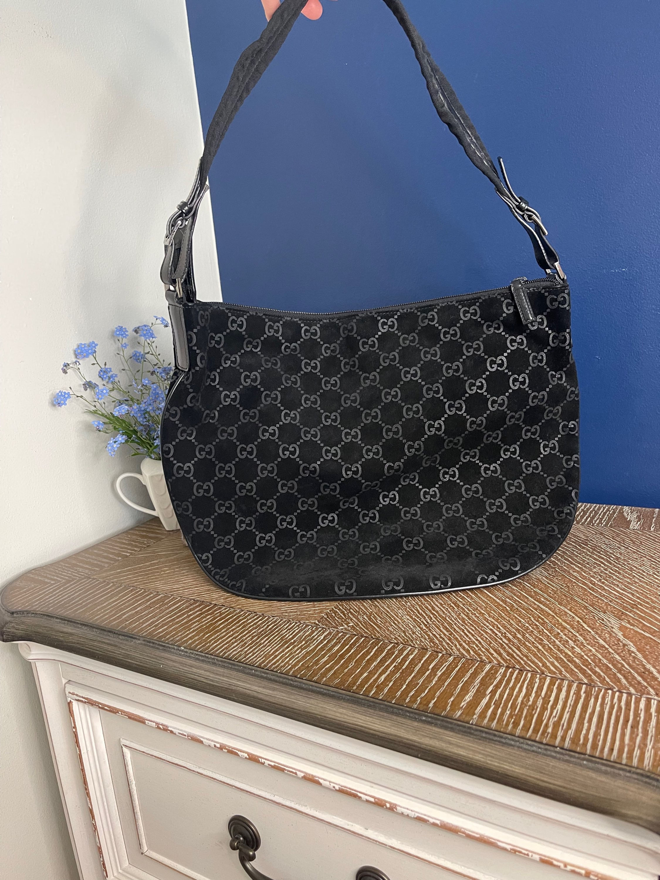 Gucci Velvet Shoulder Bag