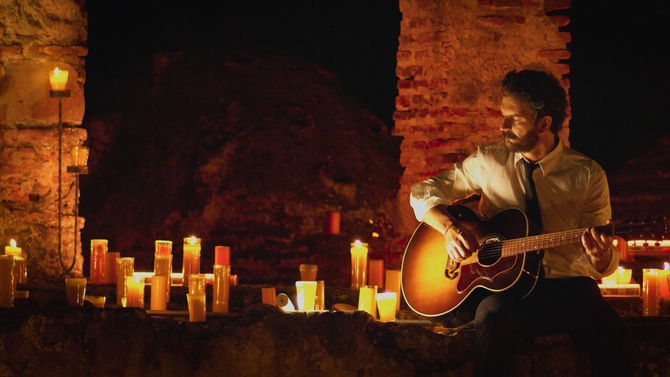 Ricardo Arjona sorprendió a sus fans de todo el mundo en una videollamada