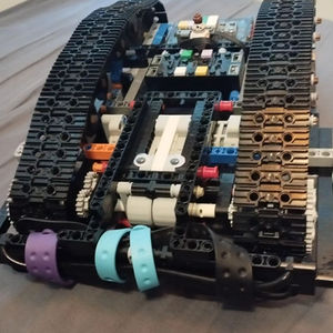 Buwizz powered ripsaw