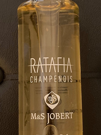 100 chardonnay_edited.jpg