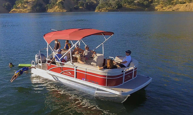 Bennington Pontoon at Lake Murray Action Sports