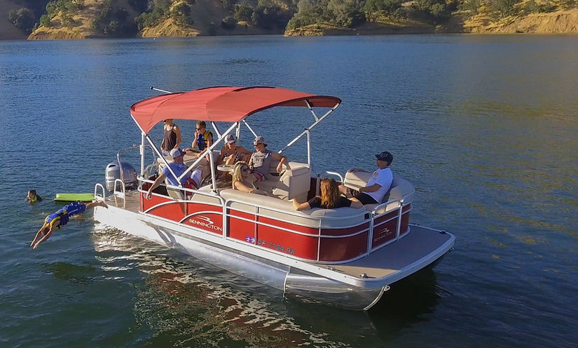 Bennington Pontoon at Lake Murray Action Sports